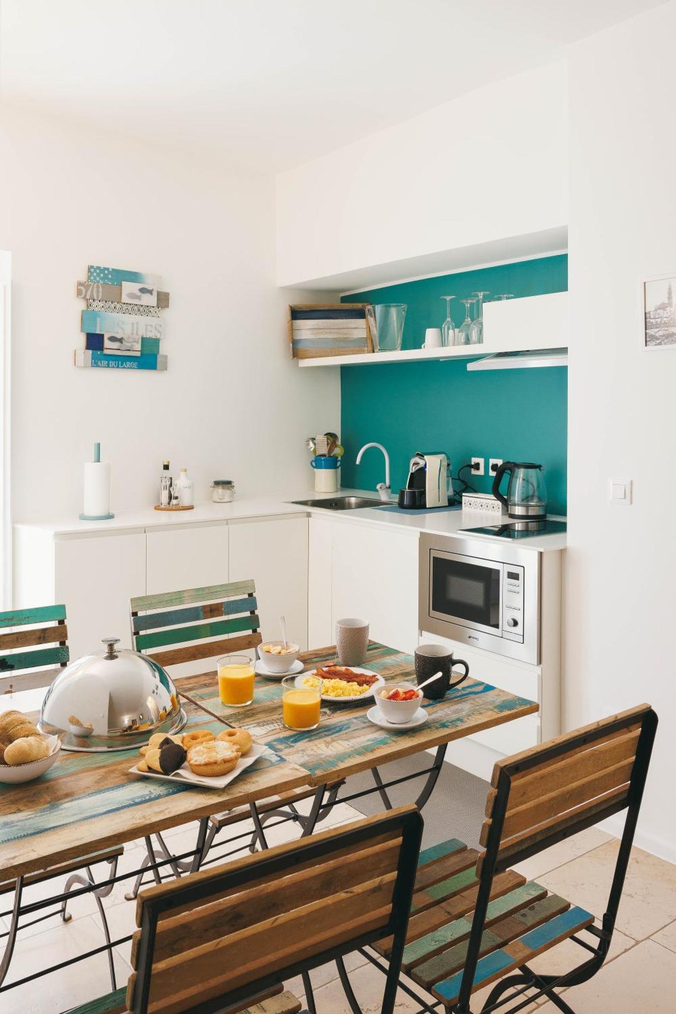Santa Maria 24 Apartment Монополи Стая снимка